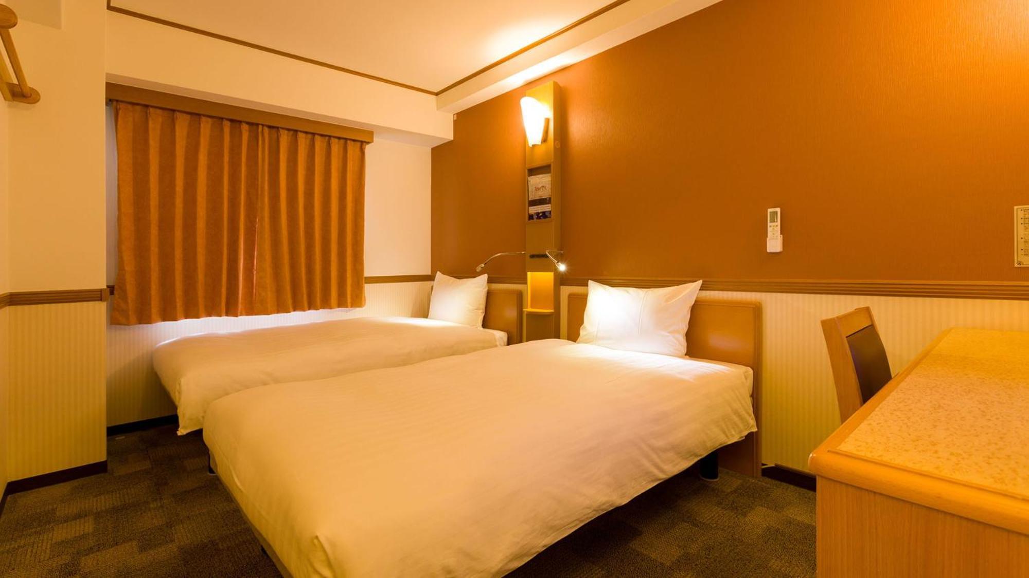 Toyoko Inn Musashi-Nakahara Ekimae Кавасакі Номер фото