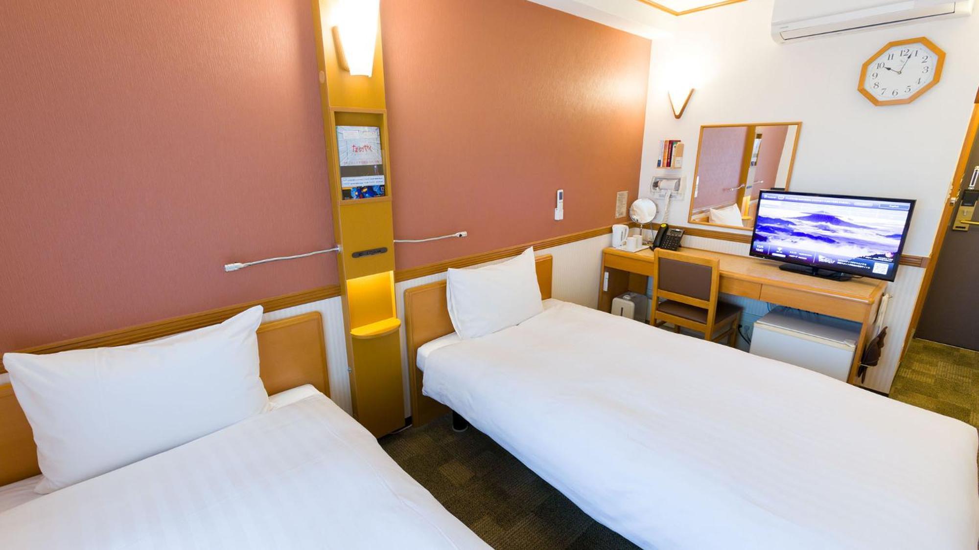 Toyoko Inn Musashi-Nakahara Ekimae Кавасакі Номер фото
