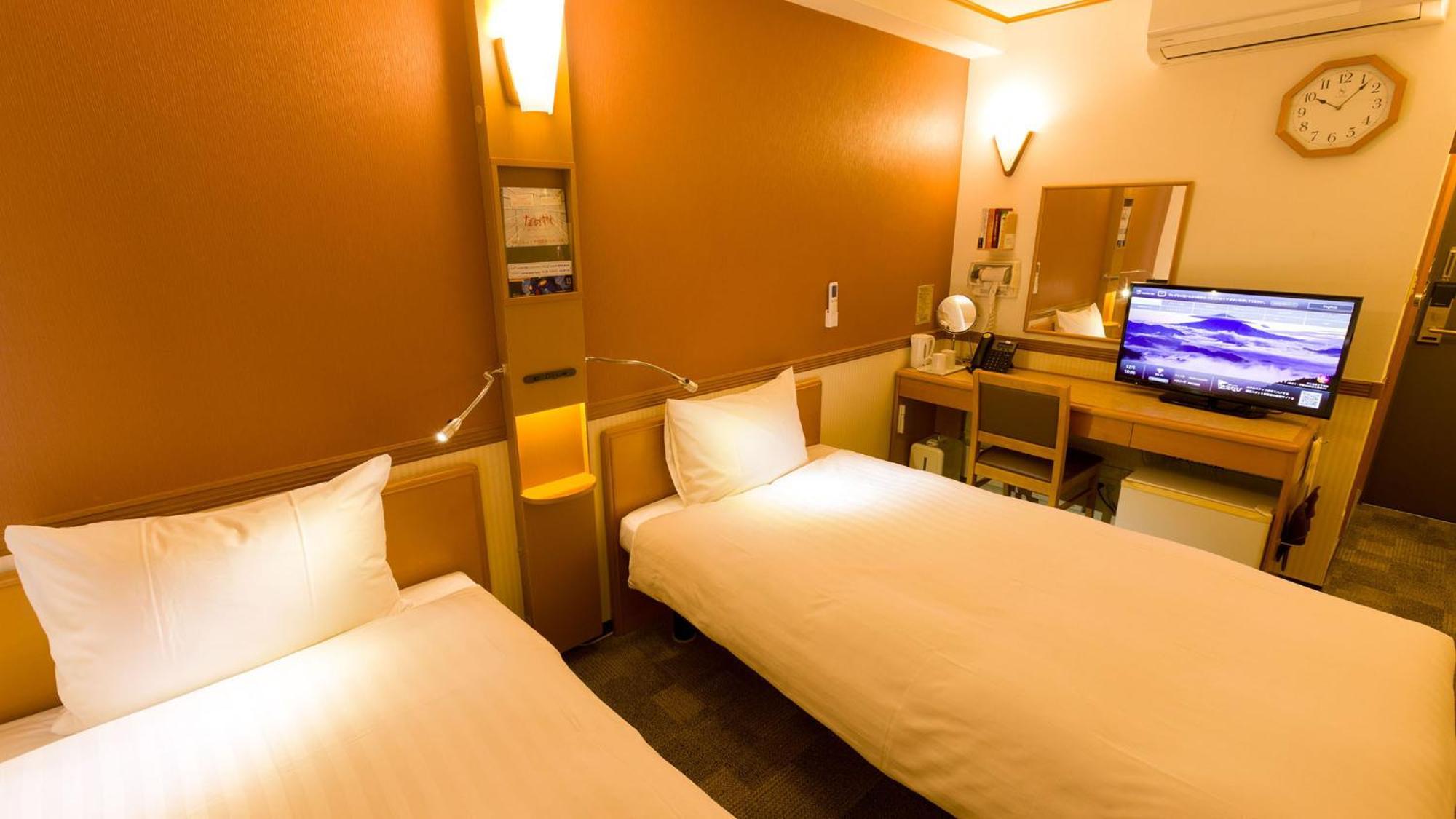Toyoko Inn Musashi-Nakahara Ekimae Кавасакі Номер фото